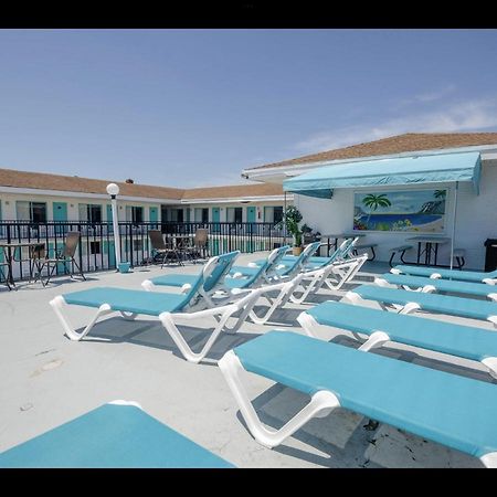 וויילדווד Surfcomber Motel מראה חיצוני תמונה